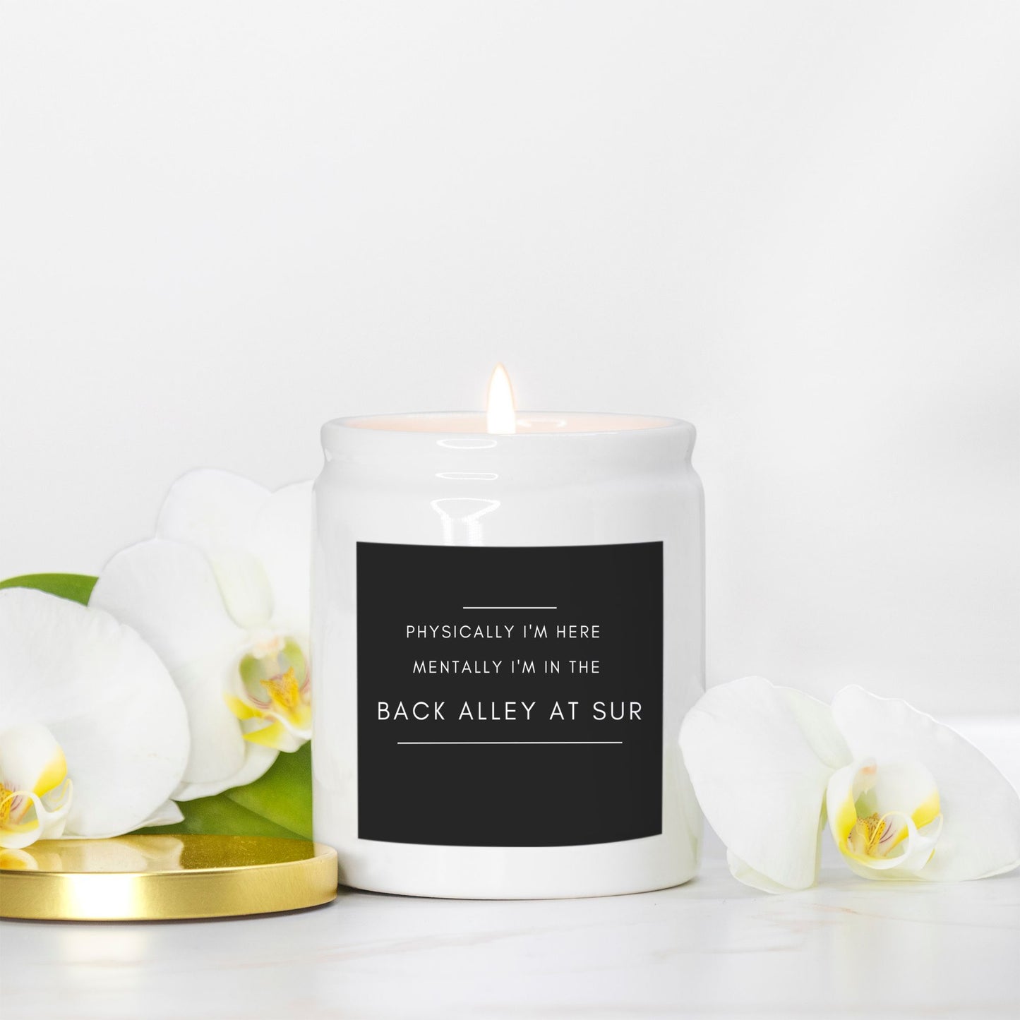 Back Alley at Sur Candle (White)