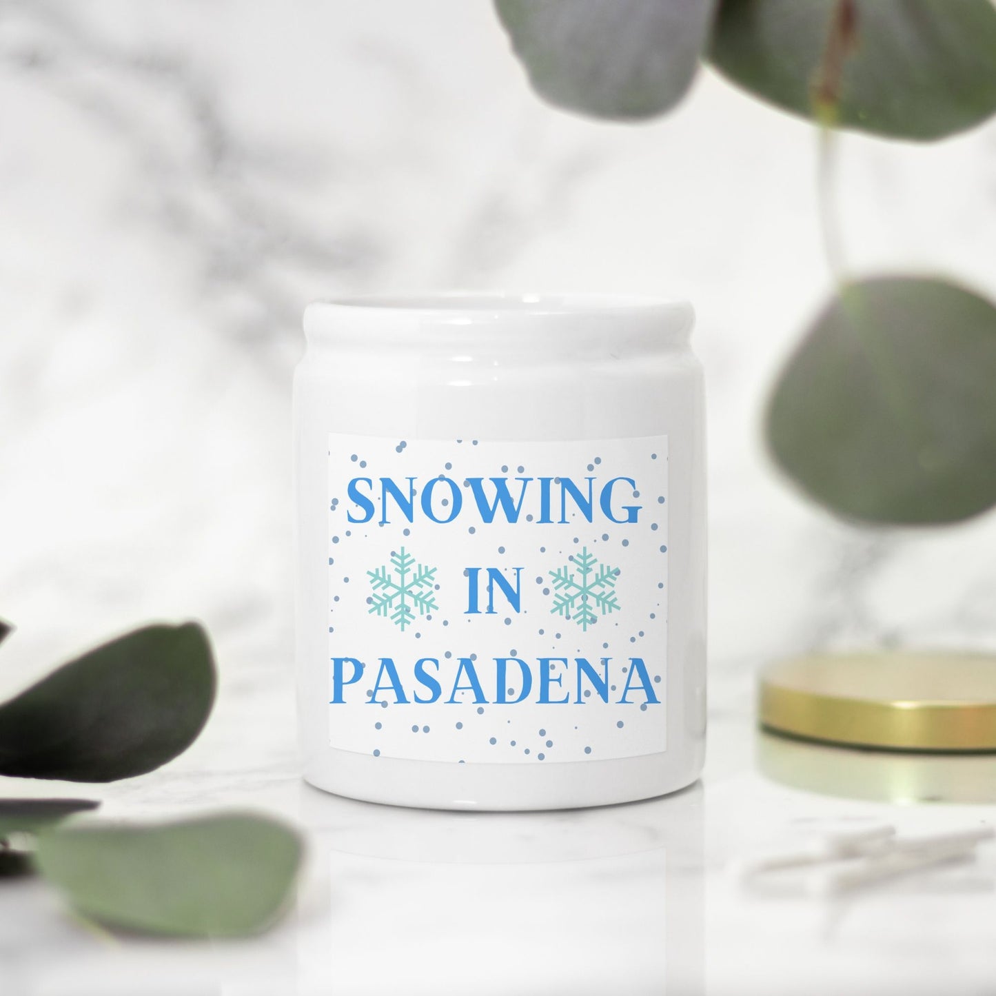 Snowing In Pasadena Candle